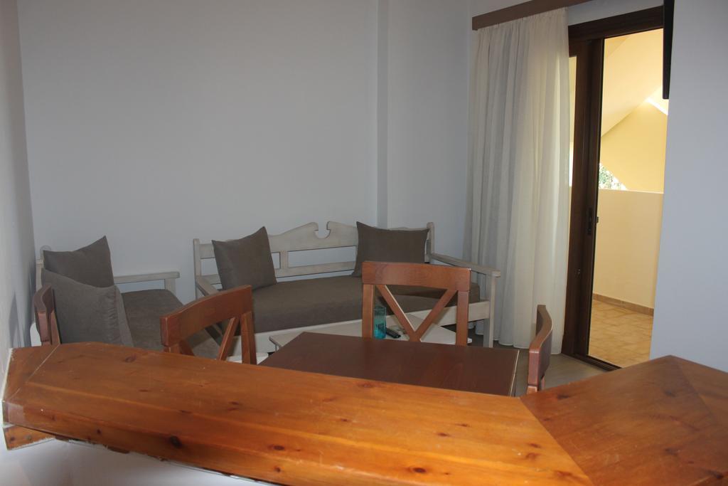 Sunny Suites Maleme  Exterior photo
