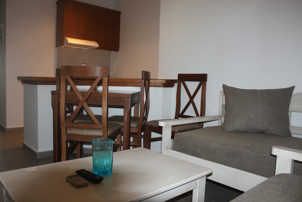 Sunny Suites Maleme  Exterior photo
