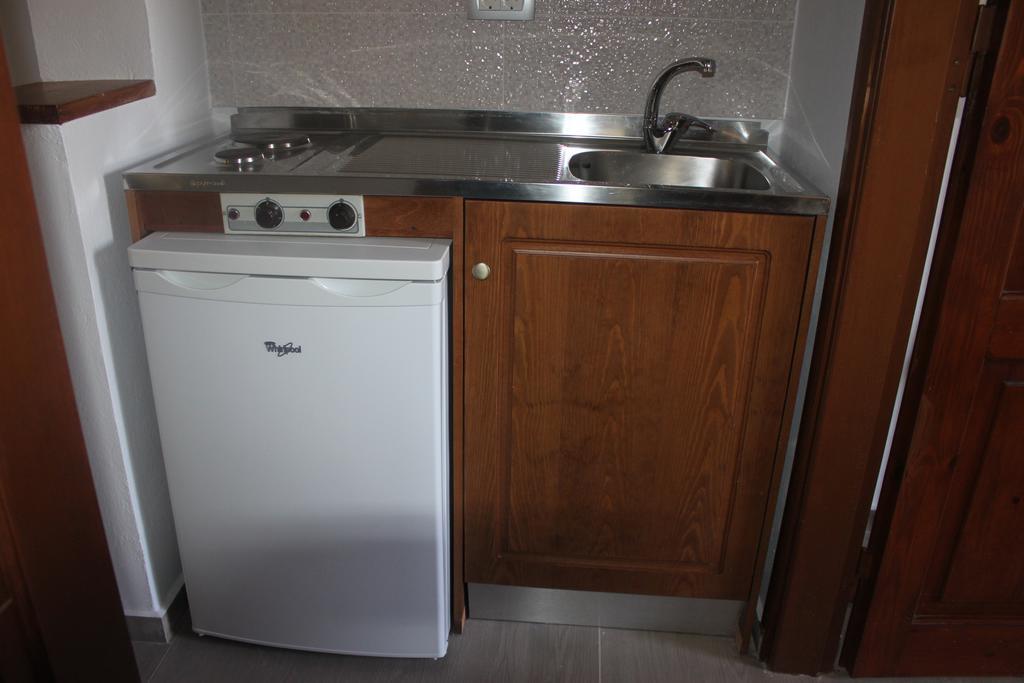Sunny Suites Maleme  Exterior photo