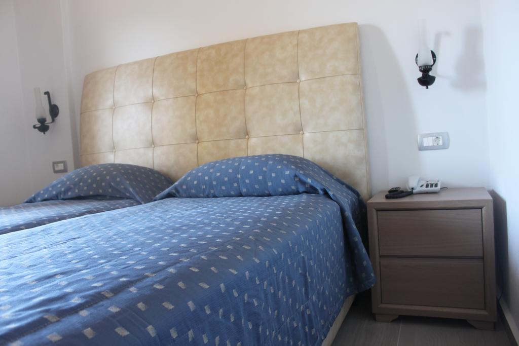 Sunny Suites Maleme  Exterior photo