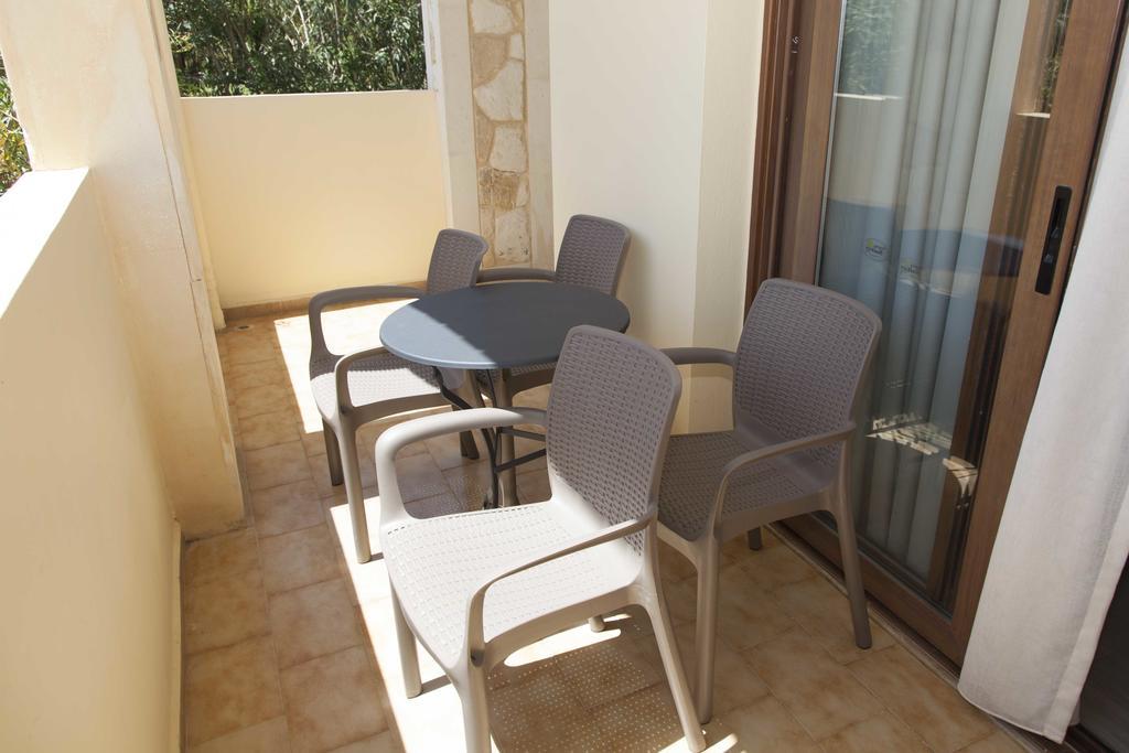 Sunny Suites Maleme  Exterior photo